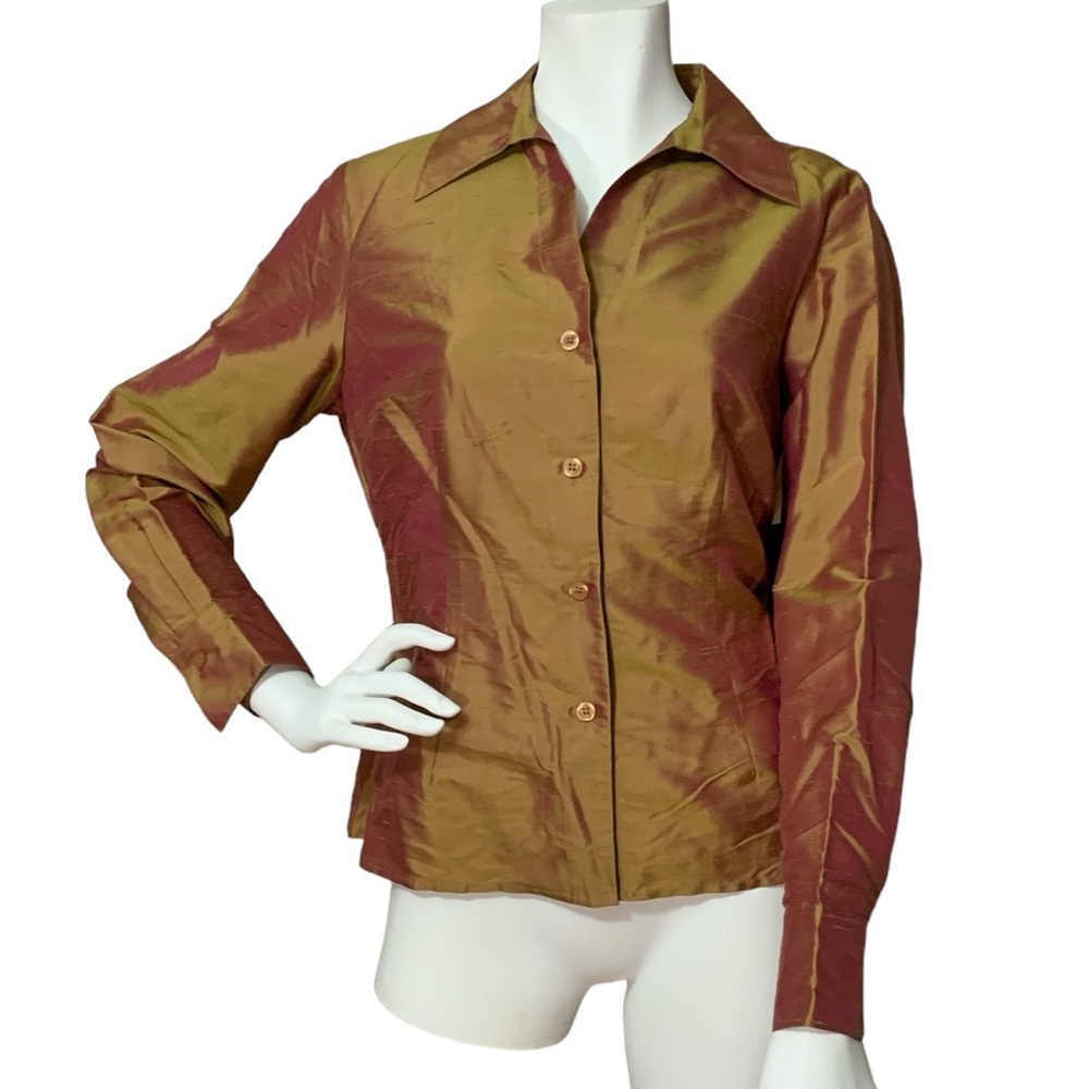 Worthington shantung shot silk,caramel color. Button front V neck long sleeves.